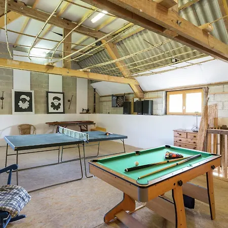 בית נופש Gouvets Family Retreat Gouvets