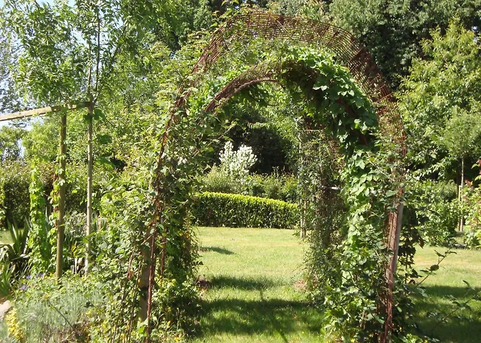 Normandy Near The Sea * Gouvets